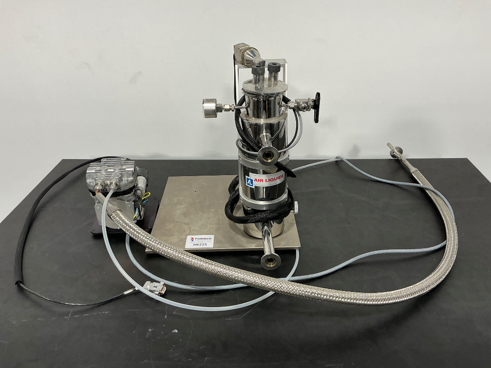 Image of Air Liquide Cryostat